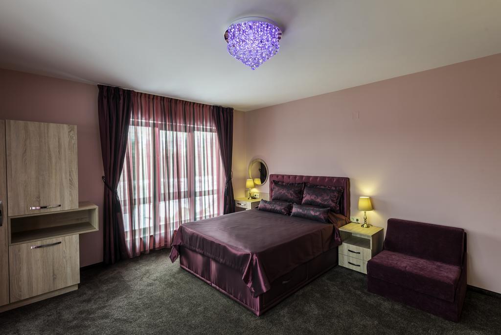 Victoriya'S House Hotel Hisarya Bagian luar foto